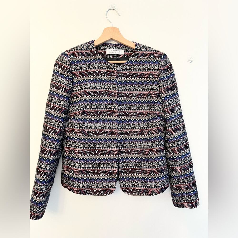 Tahari jacquard metallic patterned blazer top holiday unique fun fall work